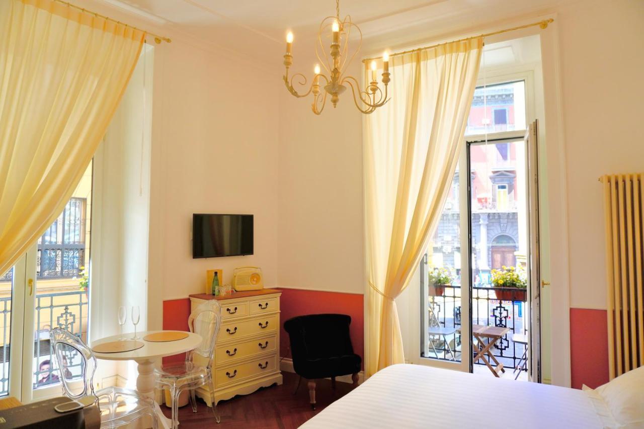 נאפולי Macchiato Suites Boutique Guest House מראה חיצוני תמונה