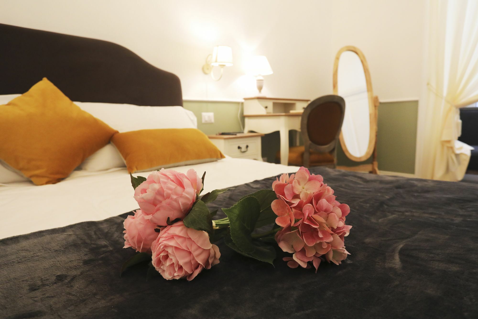 נאפולי Macchiato Suites Boutique Guest House מראה חיצוני תמונה
